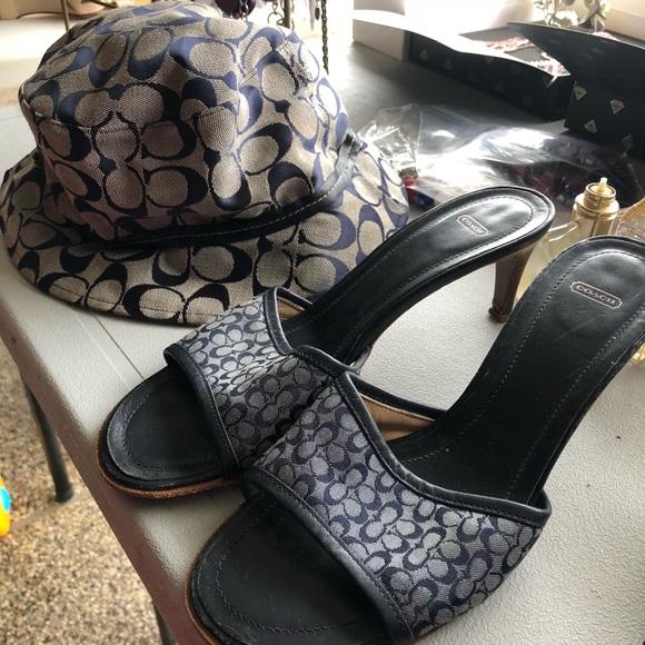 Shoes - Picture 1 of 1